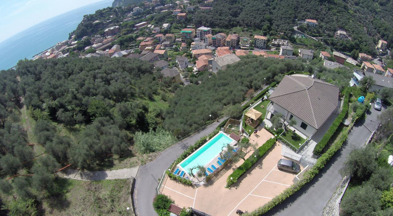 I Monili Apartment Moneglia Exterior foto