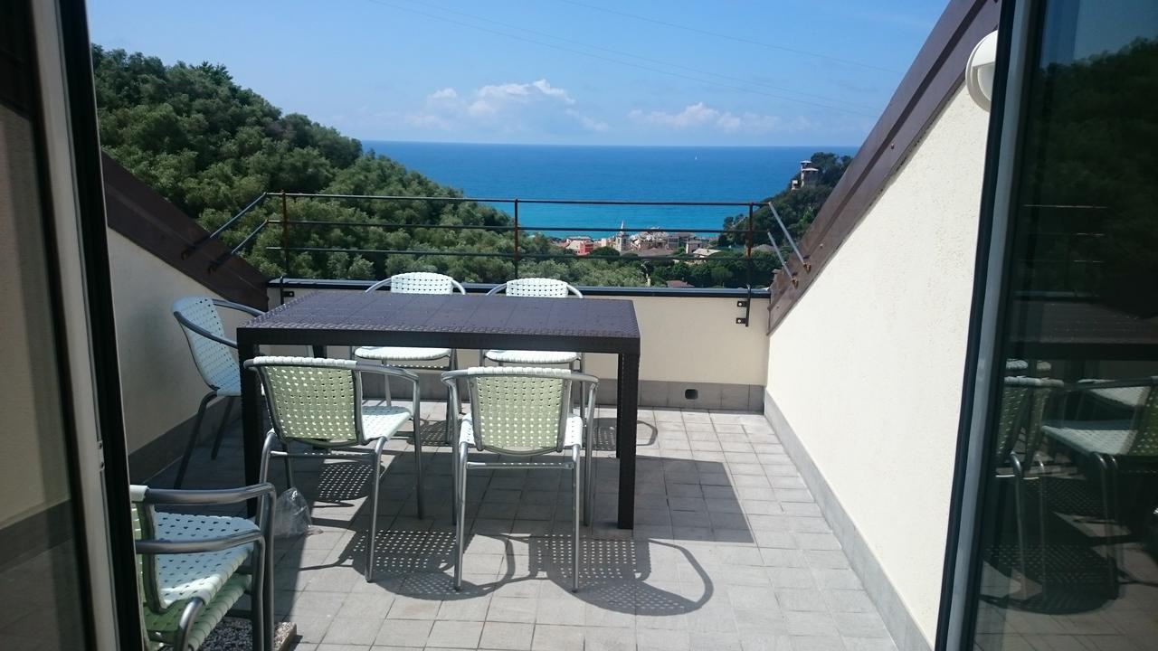 I Monili Apartment Moneglia Exterior foto